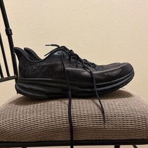 All black Hoka Clifton 9 shoes